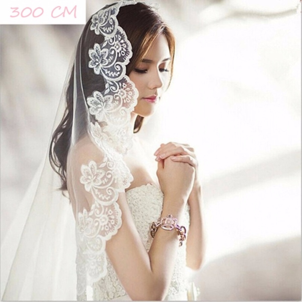 Spanish Style WHITE Mantilla Drop Veil W/FREE GIFT